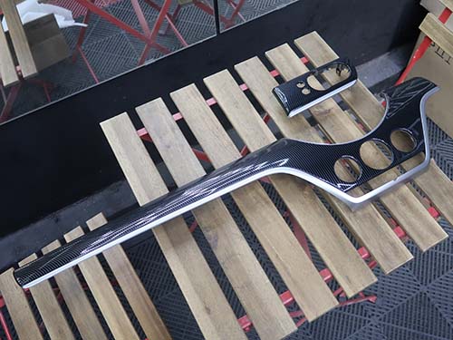 アンビエントライト発光機能付きの純正パネルへ交換