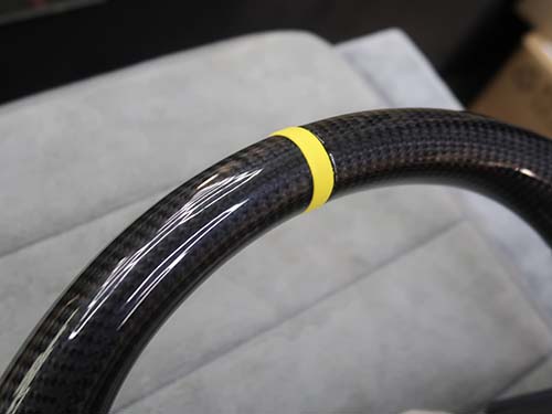 VERSPIELT製カスタムステアリング