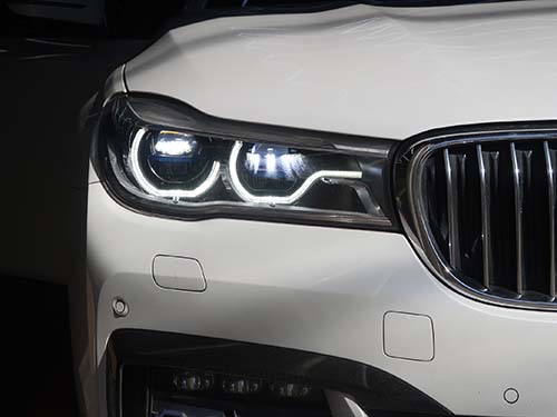 ディーラー様から「横浜に修理できるショップがある」とご紹介