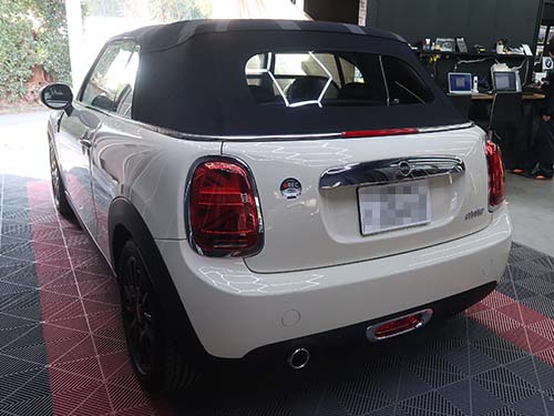 ミニ コンバーチブル(F57) LCI クーパー(COOPER)