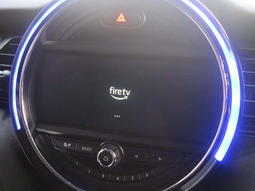 HDMI入力で動画コンテンツも視聴可能