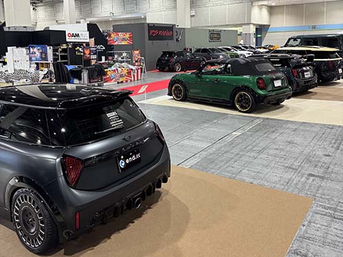 新型MINIが5台集結