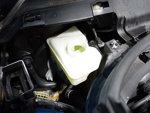 ブレーキフルード交換