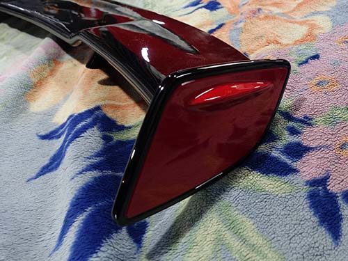 チリレッド × グロスブラックの塗分けペイント