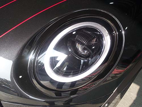 ダイヤモンドスウェル製プロテクションフィルム（ブラックバイオレット）を施工