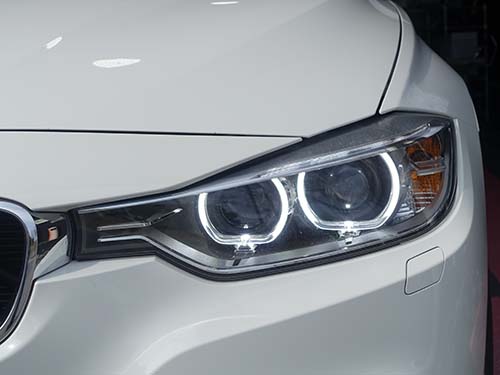 デイライト発光機能の有効化