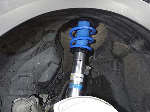 ミニ F56 ビルシュタインB14装着