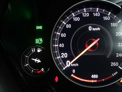 グレアフリーハイビームアシスト有効化