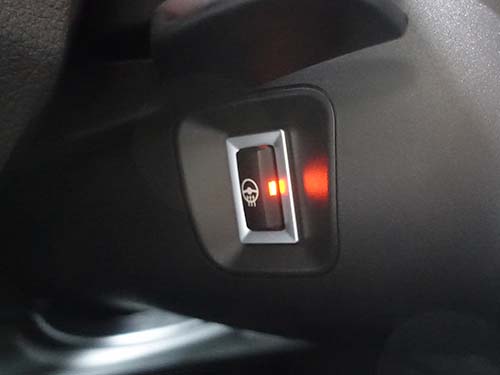 日本仕様F系では封印されているステアリングヒーター