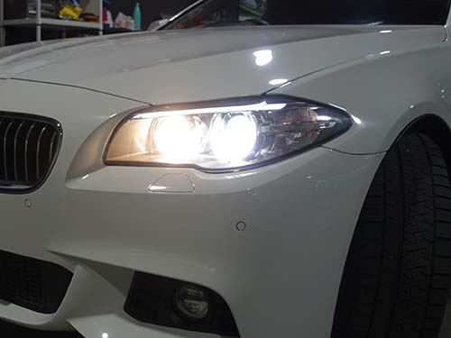 ヘッドライト本体交換は回避