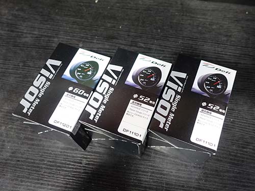 Defi製レーサーゲージN2+のメーターフード