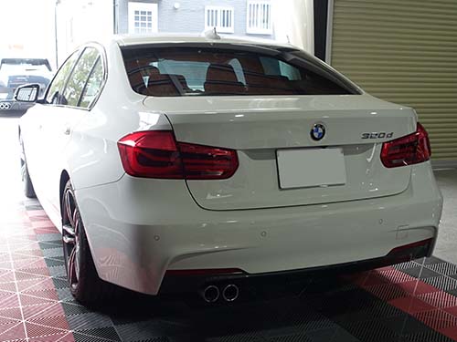 BMW 3シリーズセダン(F30) LCI 320d