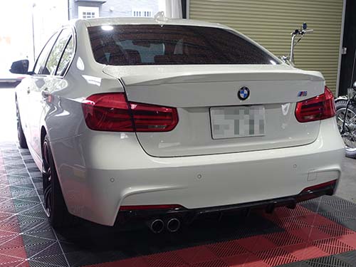 BMW 3シリーズセダン(F30) LCI 320i