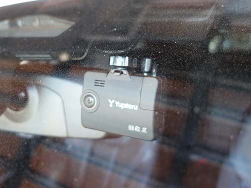 ユピテル製全方向3カメラドライブレコーダー(Z-330)