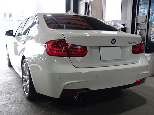 BMW 3シリーズセダン(F30) 320i