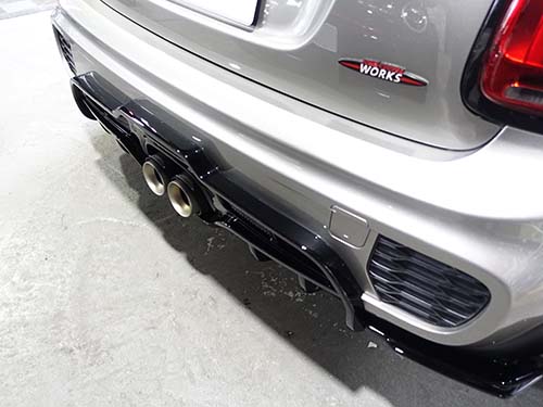 MINI コンバーチブル(F57) GIOMIC製リアディフューザーとリアサイドエクステンションを装着