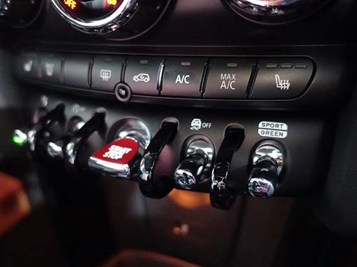 MINI F57 コンバーチブル クーパーS ドライビングモードを後付装着