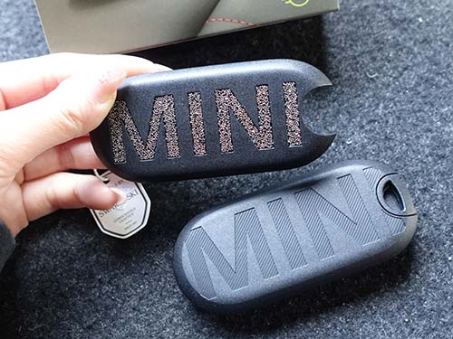 キーケースクリスタル(MINI純正アクセサリー)