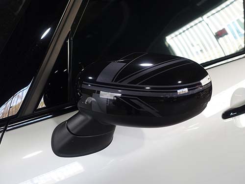 ブラックジャックをモチーフにしたデザイン