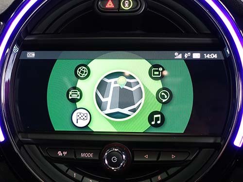 第5世代までは円状にメニューアイコンが配置