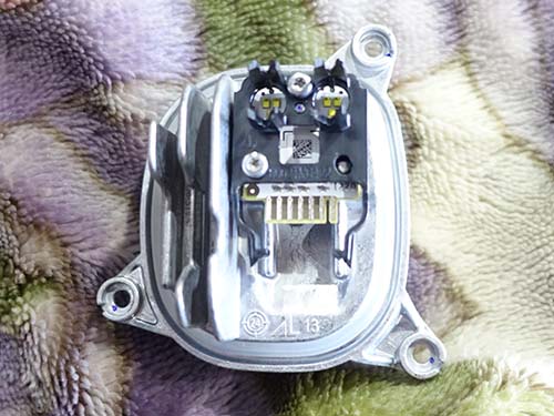 デイライト用LEDモジュールを純正新品へ交換