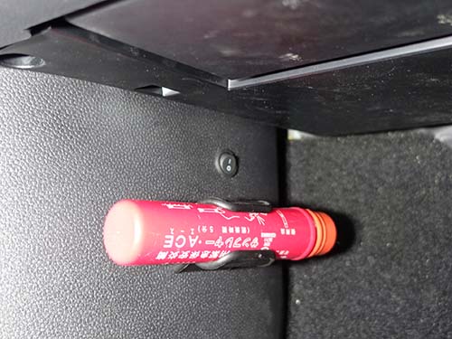 任意で点灯をコントロールできるようスイッチを設置