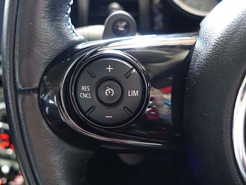 純正クルーズコントロールスイッチを装着