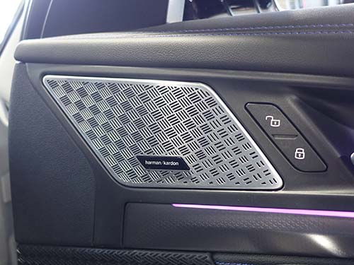 BMW X1(U11) ツィーター追加