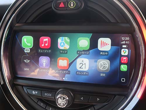 認証コード方式で純正Apple CarPlay機能を有効化