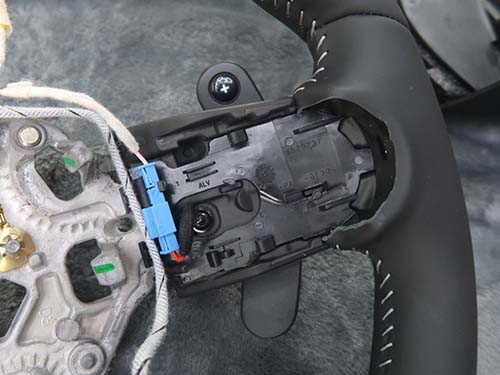 パドルシフト付ステアリング