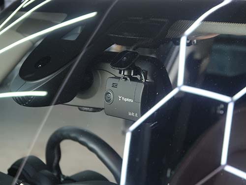 MINI ハッチバック F55 ユピテル ドラレコ取付