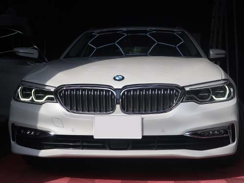 助手席側ヘッドライトの内側デイライトが発光不良となってしまったトラブル