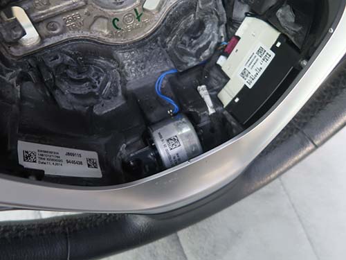 バイブレーションモーターを交換しても動かない