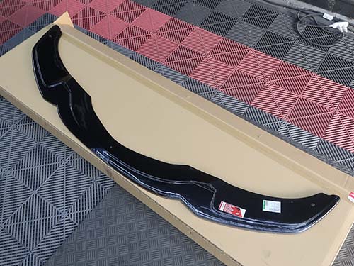 Maxton Design製フロントスプリッター V.2