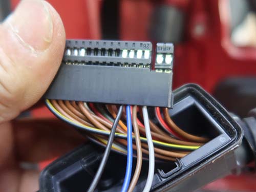 リアカメラとマイクロ波センサーのスマート装着