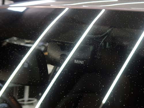 装着されていたのはディーラーオプション品の前後カメラタイプ