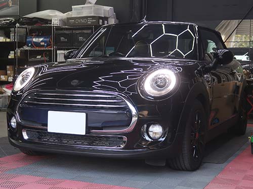 ミニ コンバーチブル(F57) クーパー(COOPER)