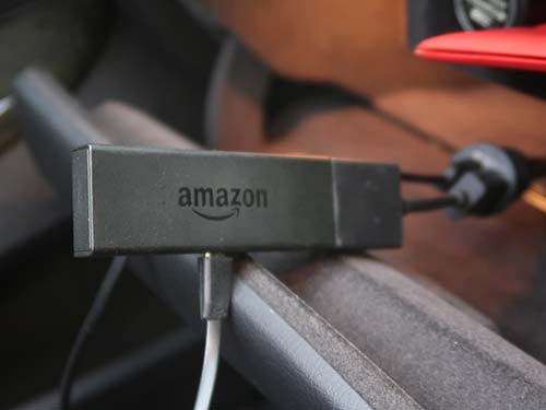 Amazon Fire TV Stickを接続