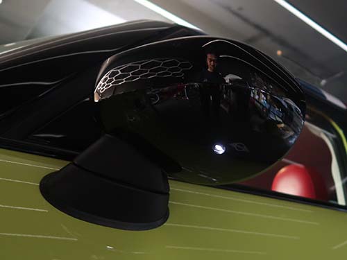 形状が異なるため、単純な流用（ポン付け）は不可能