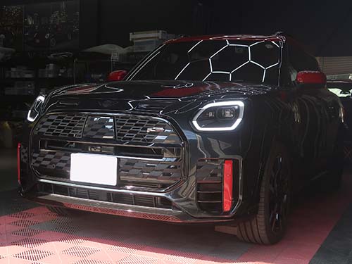 ミニ カントリーマン(U25) ジョンクーパーワークス(JCW)