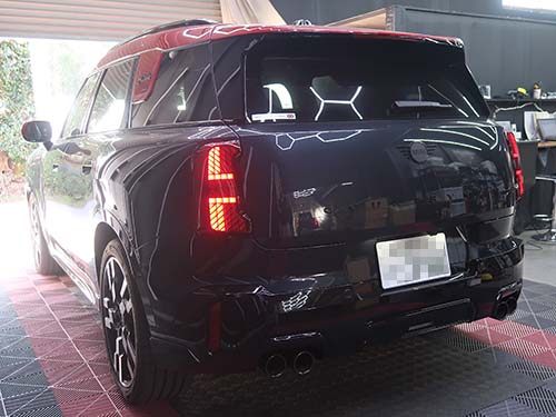 ミニ カントリーマン(U25) ジョンクーパーワークス(JCW)