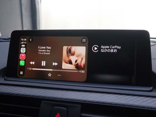 BMW F87 M2 CarPlay