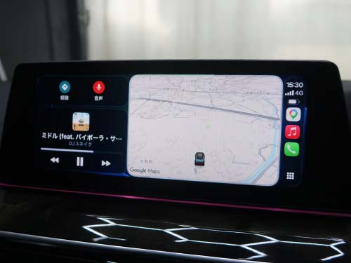 Apple CarPlayを2/3表示からフルスクリーン化