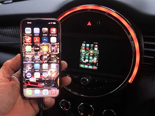 スマートフォンのミラーリング表示