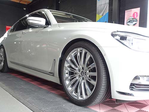 BMW 7シリーズ(G11) ローダウン施工