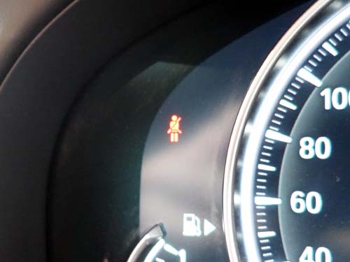 シートベルト警告音無効化