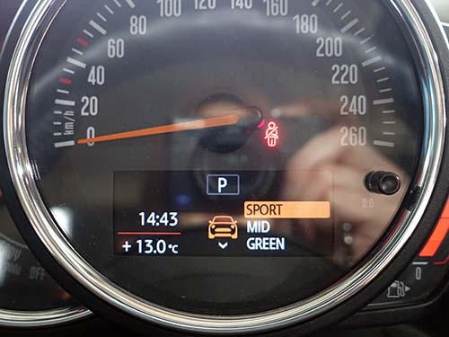 トグルスイッチ仕様ドライビングモード