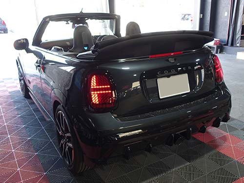ミニ コンバーチブル(F67) ジョンクーパーワークス(JCW)