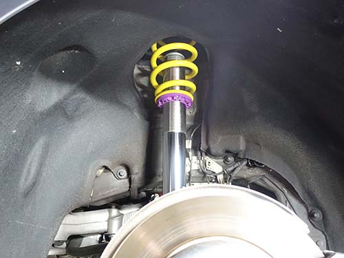 BMW 5シリーズセダン(G30) 車高調サスペンションキット装着