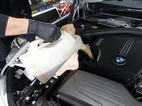 BMWロングライフオイル規格の承認を取得しているエンジンオイル